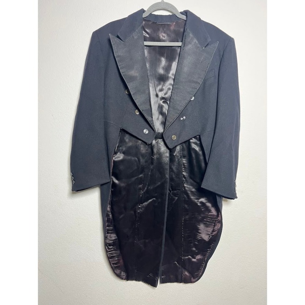 Perlis Tailcoat Jacket 38 Black Mens Vintage Goth Victorian Formal Evening Coat